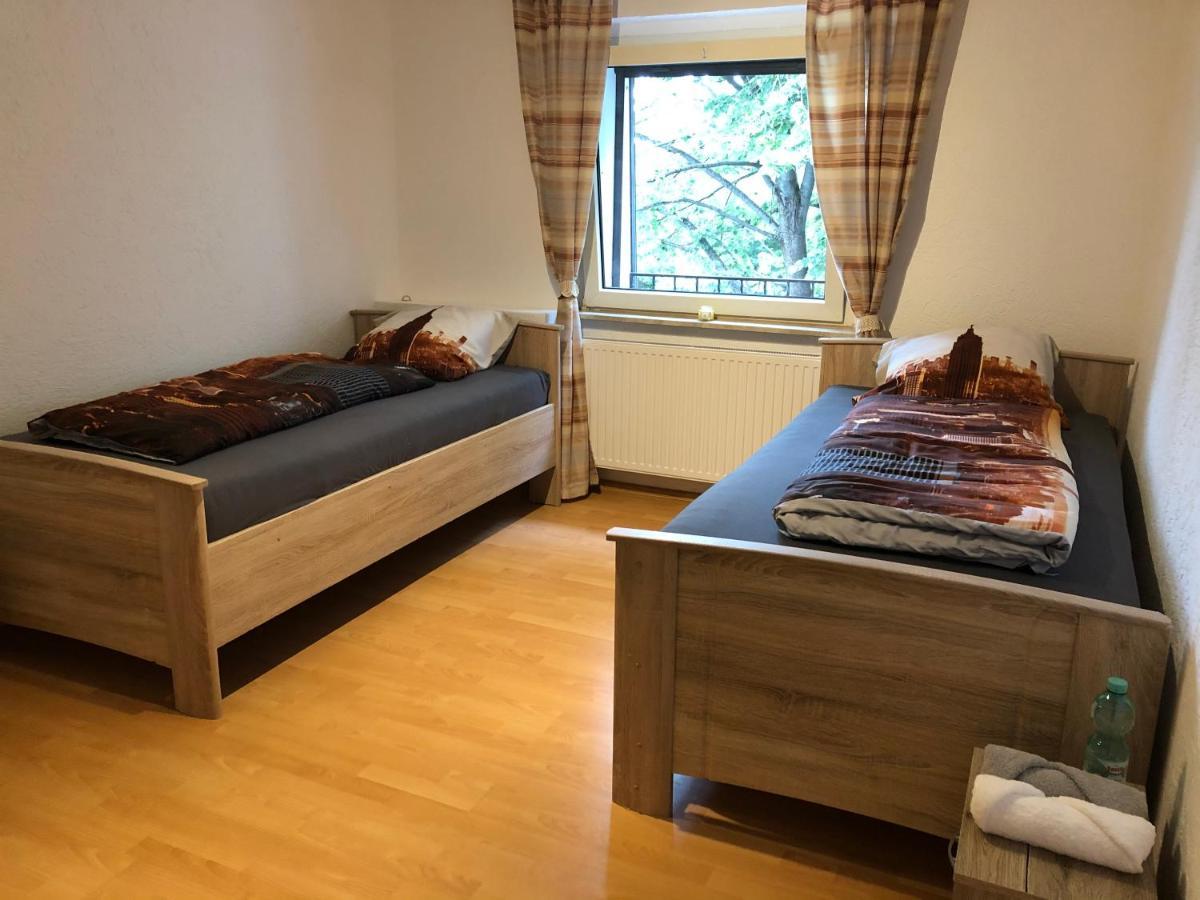 M/P Apartment Дуйсбург Екстериор снимка