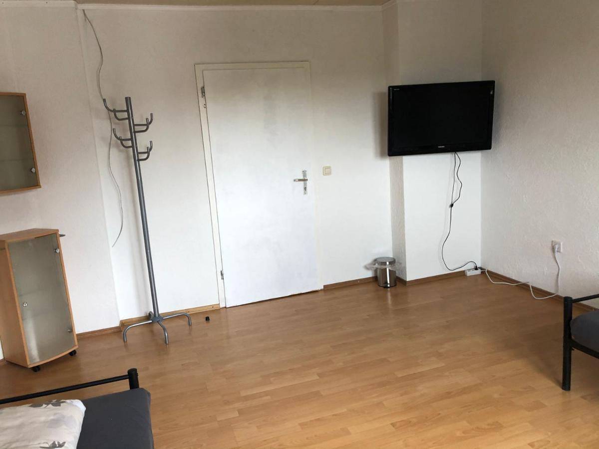 M/P Apartment Дуйсбург Екстериор снимка